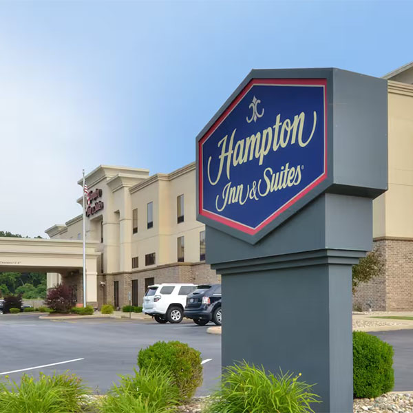 Hampton Inn & Suites St. Louis-Edwardsville